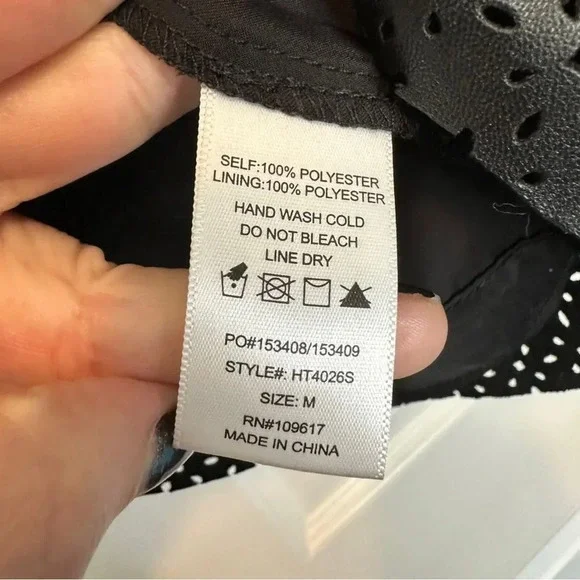 Stella Luce Faux Leather Open Back Tank size Medium - Picture 4 of 4